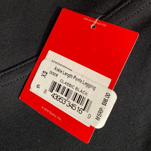 SOLD ⚠️ SPANX Ponte Leggings - Picture 4 of 8